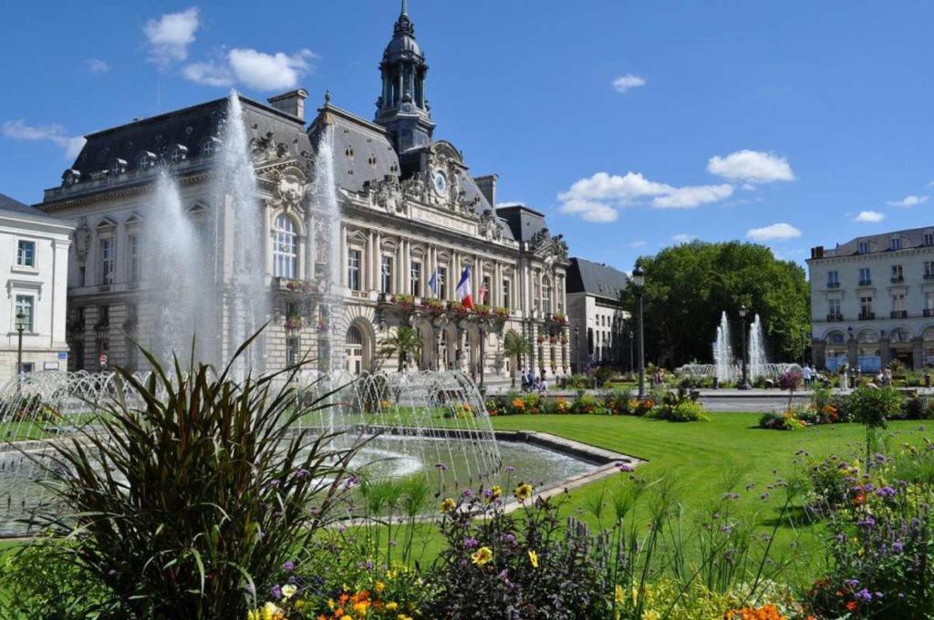 Le Cosy / Vieux Tours Lägenhet Exteriör bild