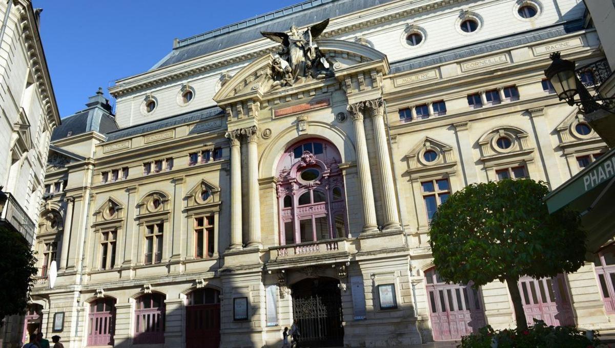 Le Cosy / Vieux Tours Lägenhet Exteriör bild